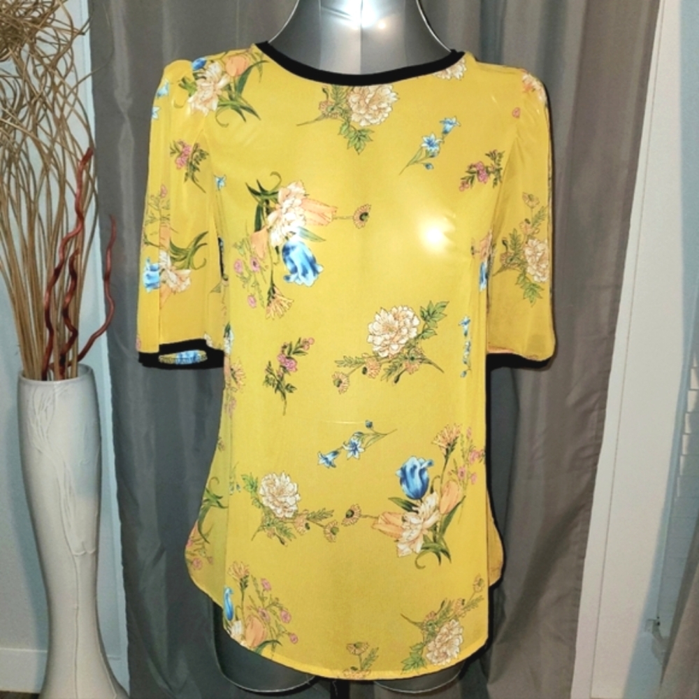 HOPELY Thin Floral Top